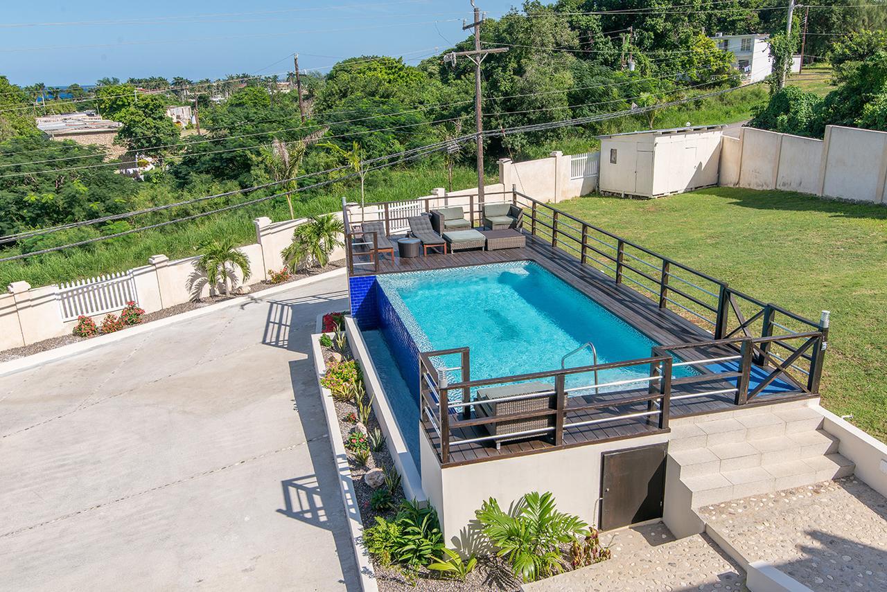 Luxury 2Br Home Facing Beach W/Pool Montego Bay #3 Exterior photo